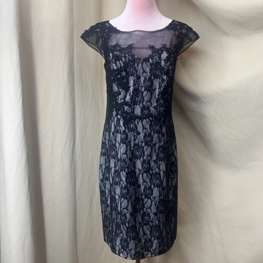 One by Eight  Women’s  Black  Lace Cutout Formal Dress  Size 6  NWT